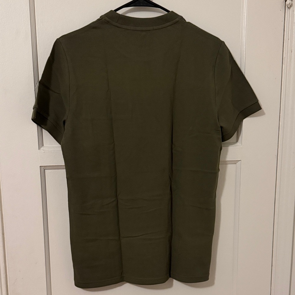 NWT Fred Perry Pocket Detail Piqué T-Shirt - Picture 2 of 4